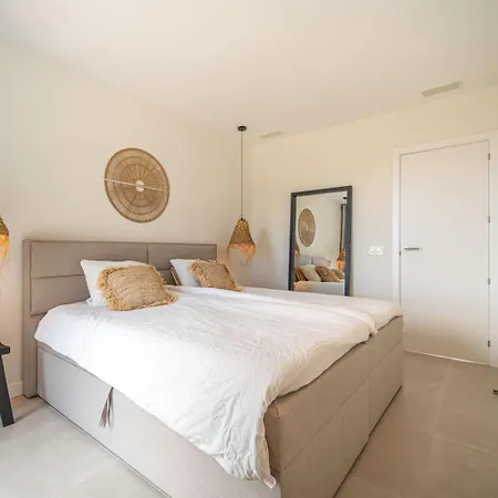 The Panorama Penthouse - Penthouse With Pool And Sea Views, Higueron West, Fuengirola Appartement *