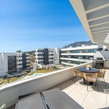 The Panorama Penthouse - Penthouse With Pool And Sea Views, Higueron West, Fuengirola Appartement *